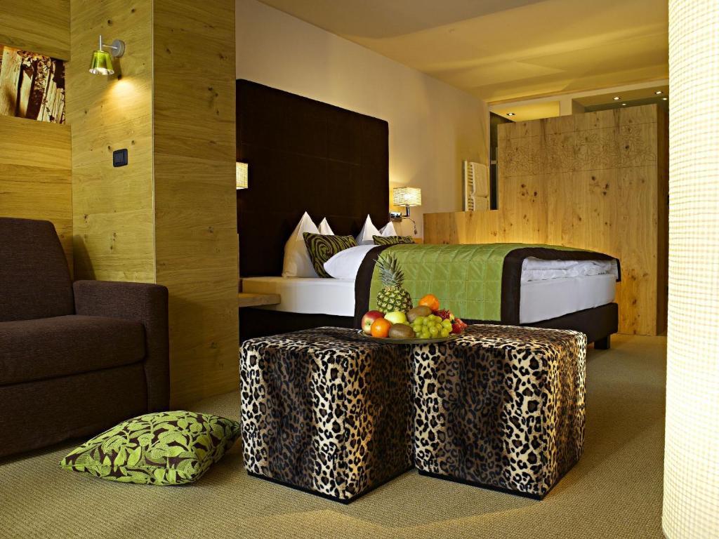 La Maiena Meran Resort Marlengo Room photo